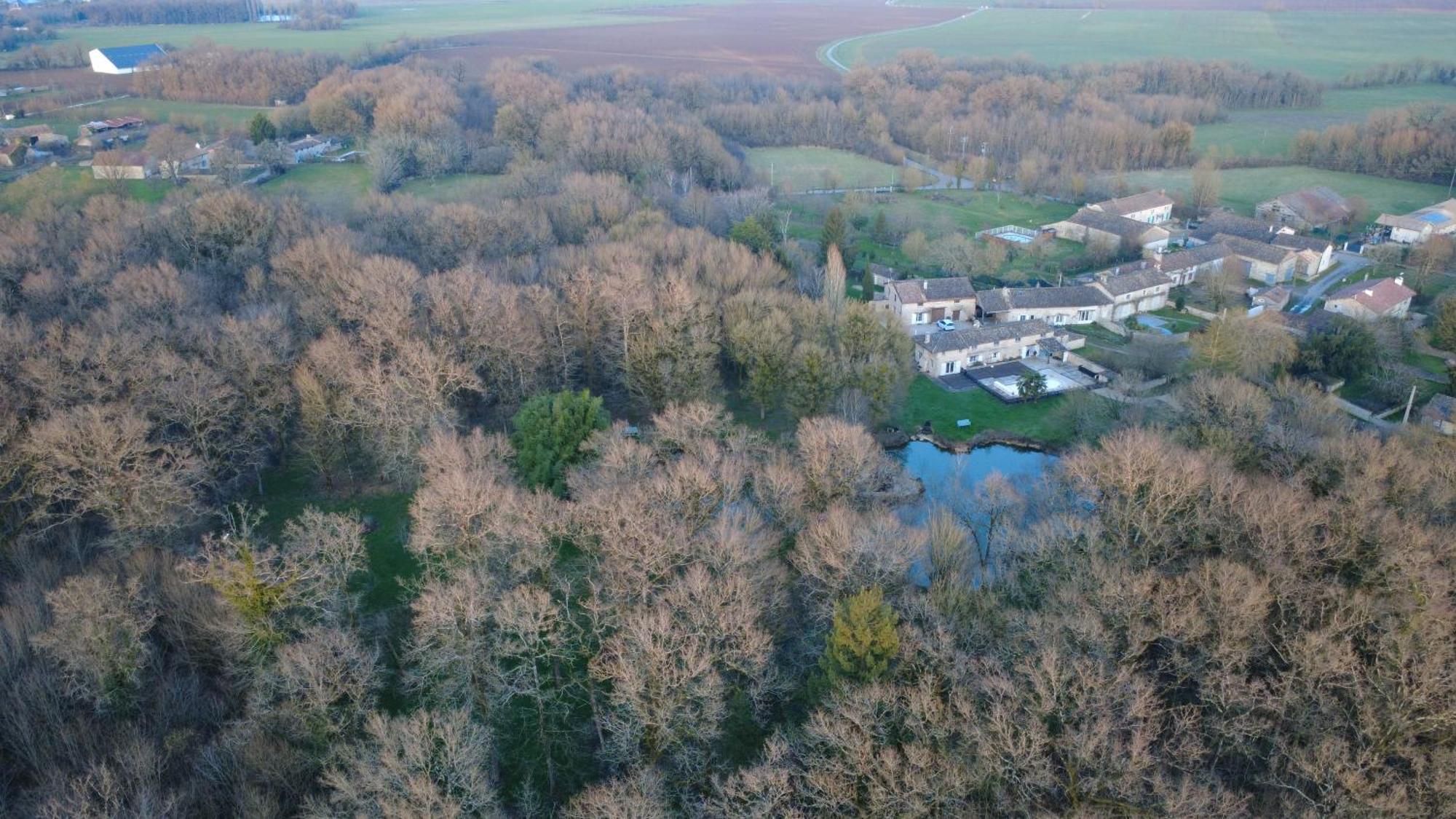 La Maison Du Petit Lac Messe Luaran gambar