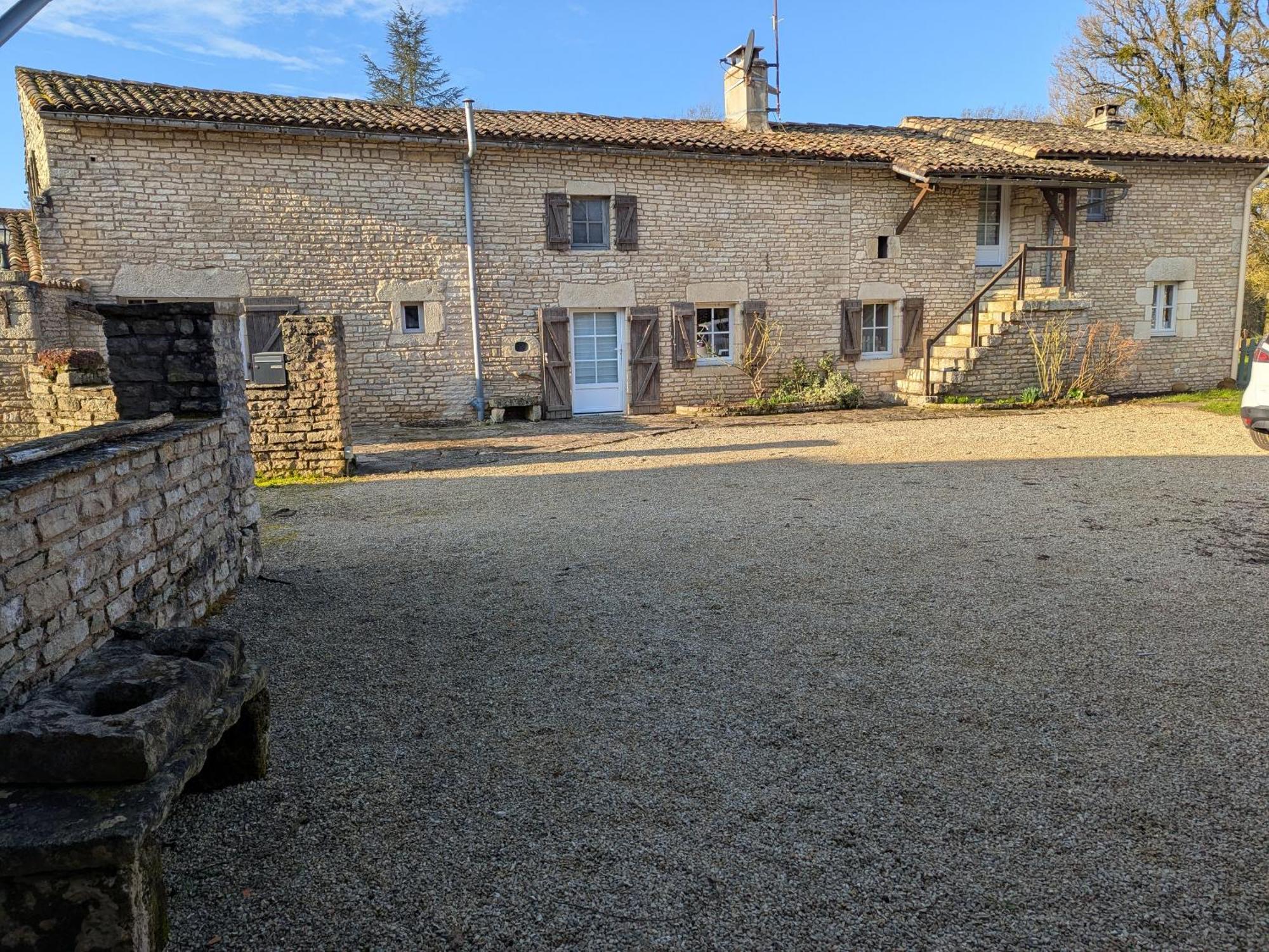 La Maison Du Petit Lac Messe Luaran gambar